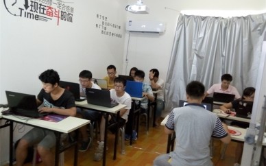 南昌雅騰教育web前端軟件開(kāi)發(fā)培訓_小班授課_推薦就業(yè)_